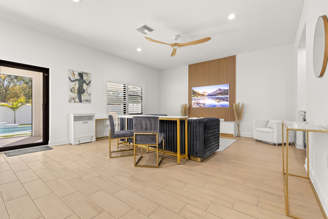 Property p13 image 10